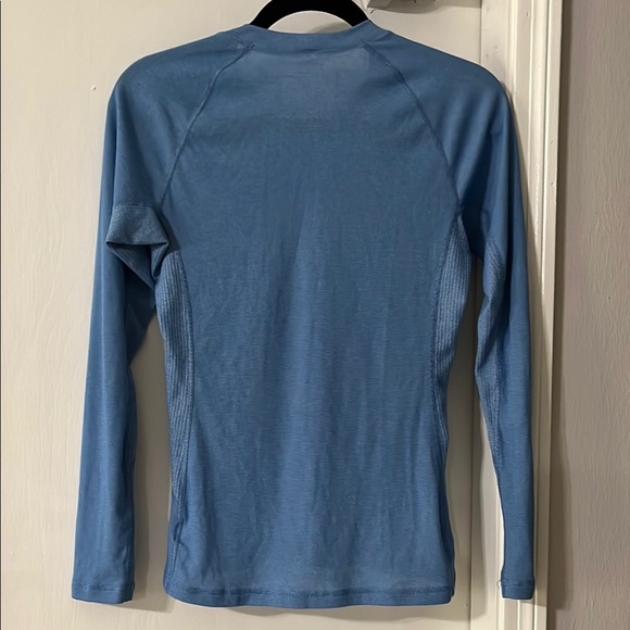 Patagonia Sky Blue Textured Top - Picture 3 of 7